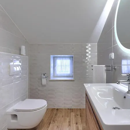 Tone I Maria By Interhome Casa vacanze Rovinjsko Selo